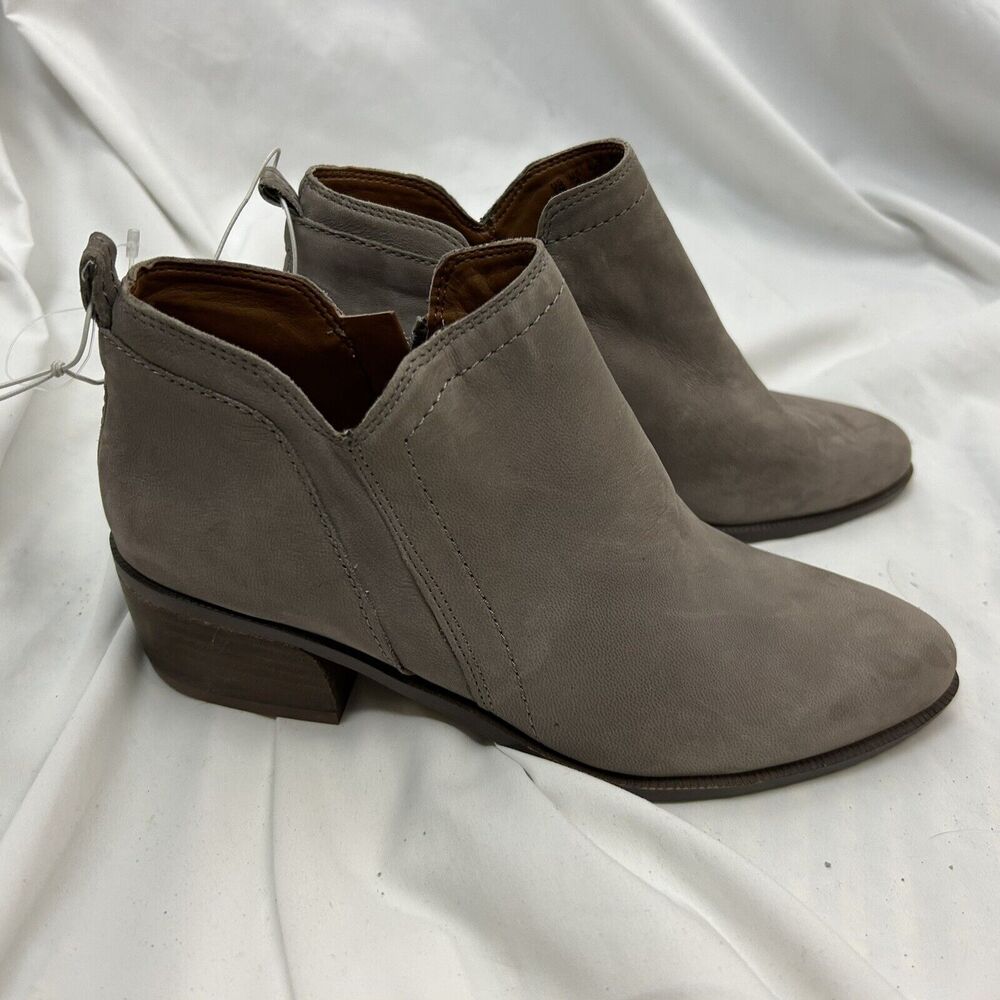 Frano Sarto Suede Leather Ankle Booties Size 6 M Taupe Tan Bootie Low Block Heel